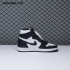 Jordan 1 Retro Black White 555088-010 Unisex