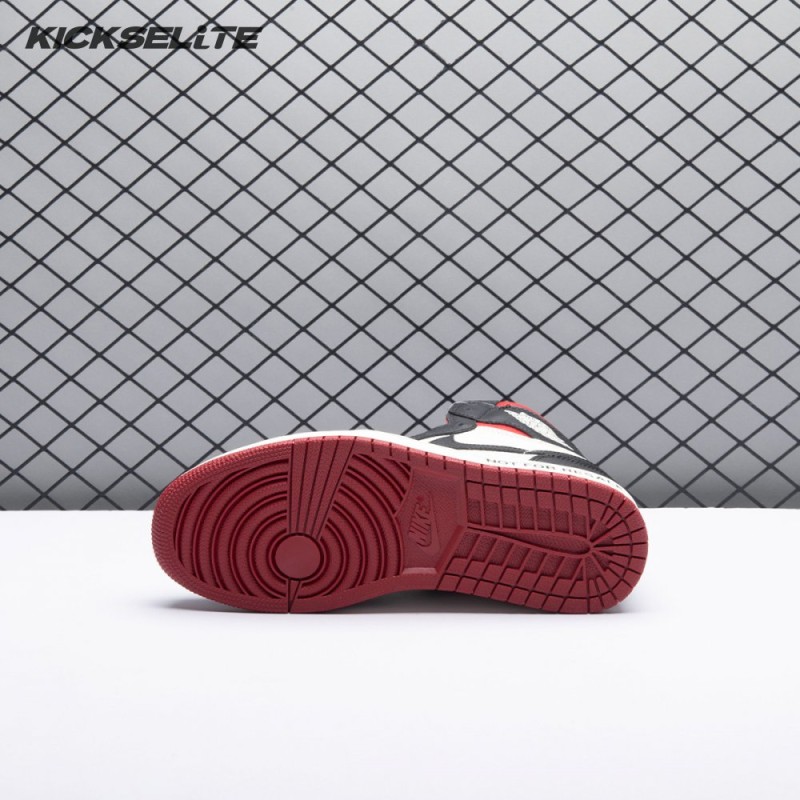 Jordan 1 Retro High Not for Resale Varsity Red 861428-106 Unisex