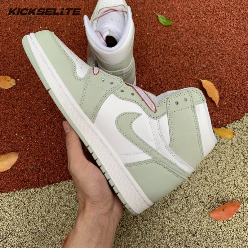 Air Jordan 1 Retro High OG 'Seafoam' Unisex Air Jordan 1 Retro High OG 'Seafoam' Unisex
