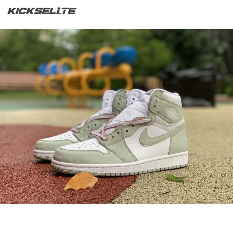 Air Jordan 1 Retro High OG 'Seafoam' Unisex Air Jordan 1 Retro High OG 'Seafoam' Unisex