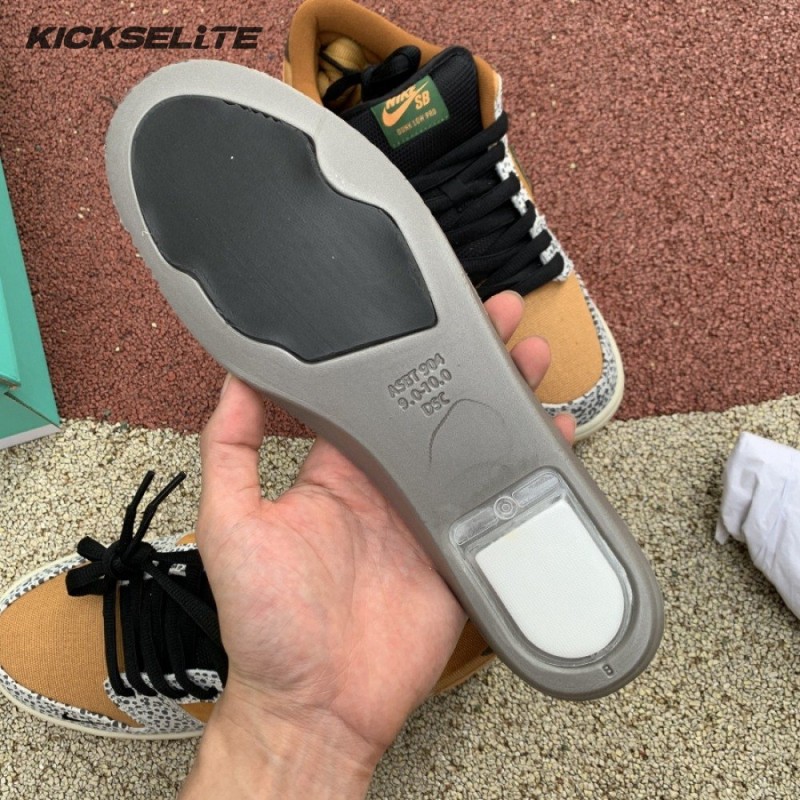 Dunk Low Pro SB 'Safari' Unisex