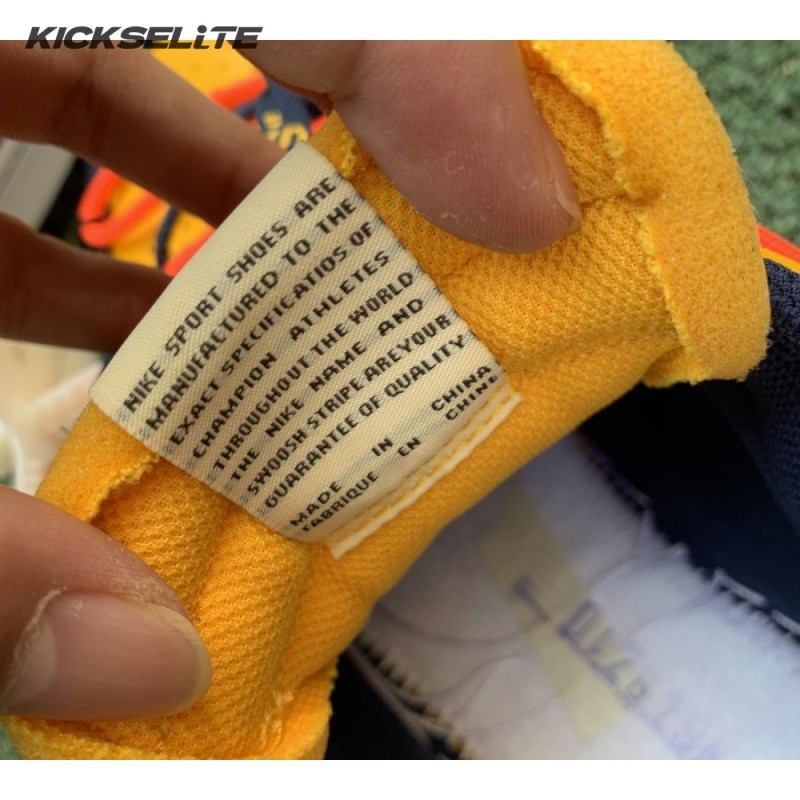 Off-White x Dunk Low 'University Gold' Unisex