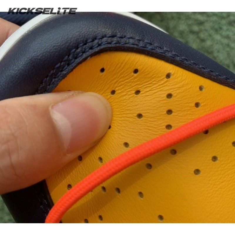 Off-White x Dunk Low 'University Gold' Unisex