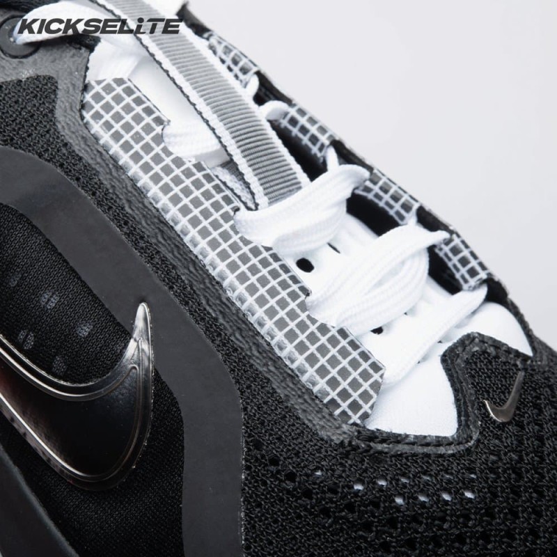 Nike Air Zoom Pegasus Premium SP Black Metallic Silver IH4369-001 Unisex Nike Air Zoom Pegasus Premium SP Black Metallic Silver IH4369-001 Unisex