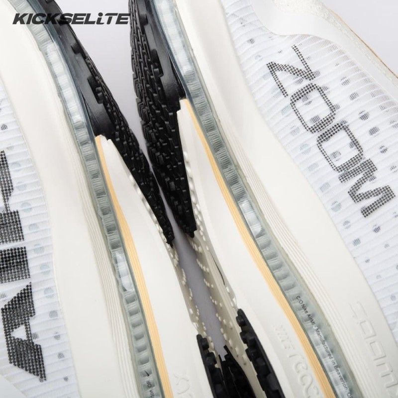 Nike Air Zoom Pegasus Premium Sail Alabaster HQ2593-104 Unisex Nike Air Zoom Pegasus Premium Sail Alabaster HQ2593-104 Unisex