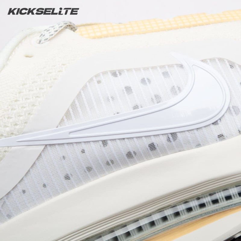 Nike Air Zoom Pegasus Premium Sail Alabaster HQ2593-104 Unisex Nike Air Zoom Pegasus Premium Sail Alabaster HQ2593-104 Unisex