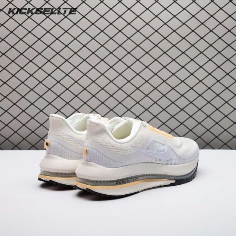 Nike Air Zoom Pegasus Premium Sail Alabaster HQ2593-104 Unisex Nike Air Zoom Pegasus Premium Sail Alabaster HQ2593-104 Unisex