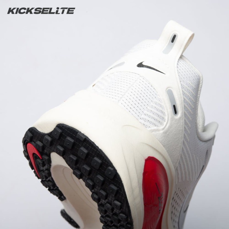 Nike Vomero 18 Platinum Tint Siren Red Light Smoke Grey Metallic Pewter HM6803-001 Unisex Nike Vomero 18 Platinum Tint Siren Red Light Smoke Grey Metallic Pewter HM6803-001 Unisex