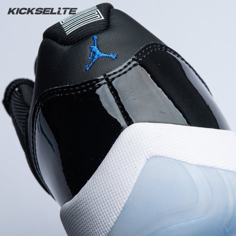 Air Jordan 11 Low 'Space Jam' FV5104-004 Men's