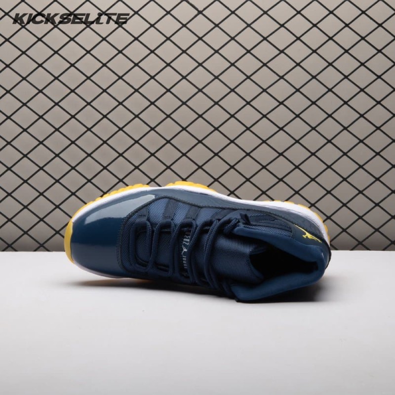 Air Jordan 11 Retro AT7802-115 Men's
