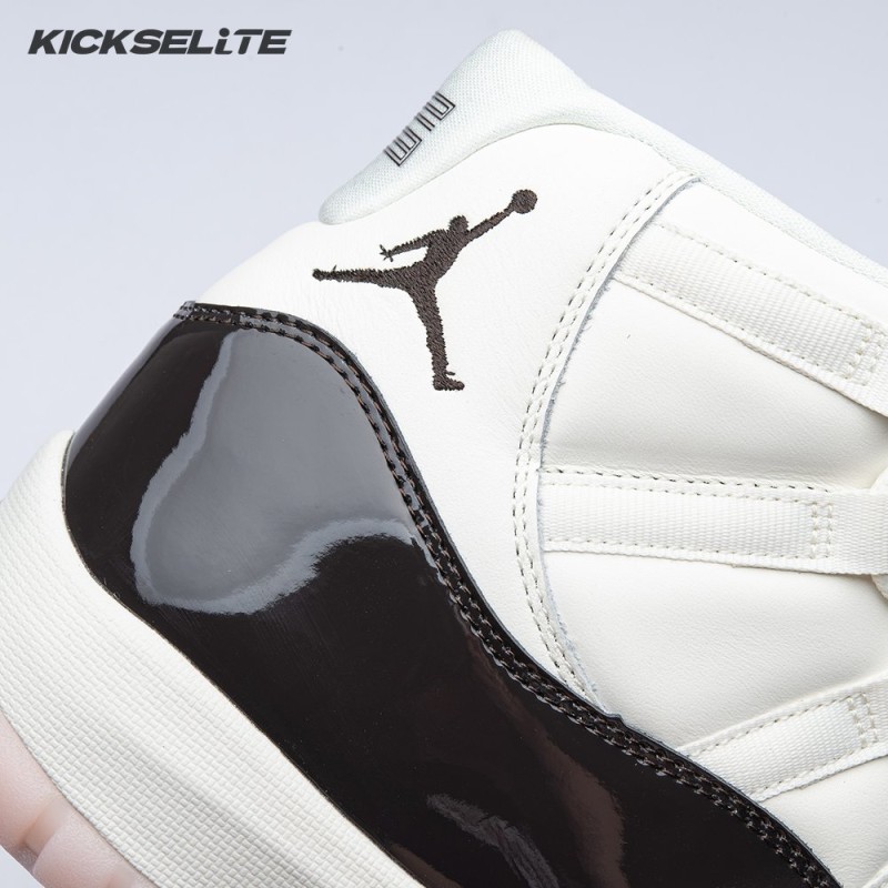 Air Jordan 11 