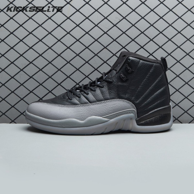 Air Jordan 12 