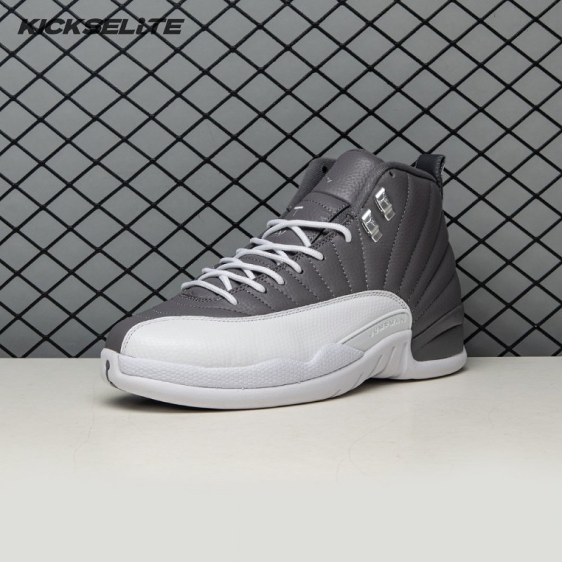 Air Jordan 12 
