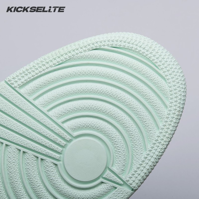 Air Jordan 1 OG Igloo 861428-100 Unisex