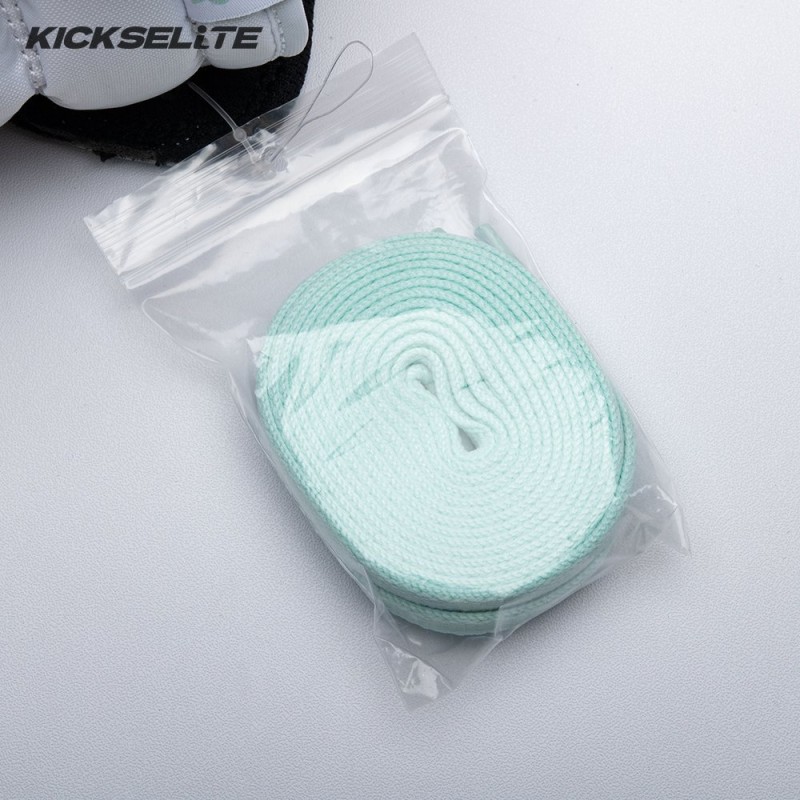 Air Jordan 1 OG Igloo 861428-100 Unisex