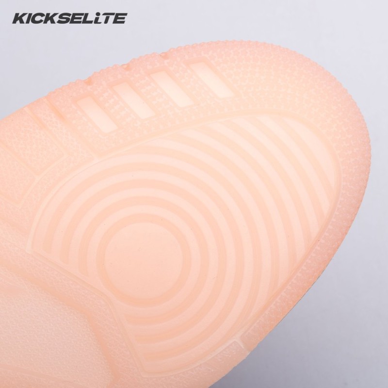 Air Jordan 3 Retro Valentine's Day (2025) HJ0178-600 Unisex Air Jordan 3 Retro Valentine's Day (2025) HJ0178-600 Unisex