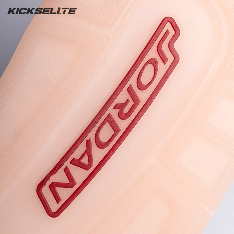 Air Jordan 3 Retro Valentine's Day (2025) HJ0178-600 Unisex Air Jordan 3 Retro Valentine's Day (2025) HJ0178-600 Unisex