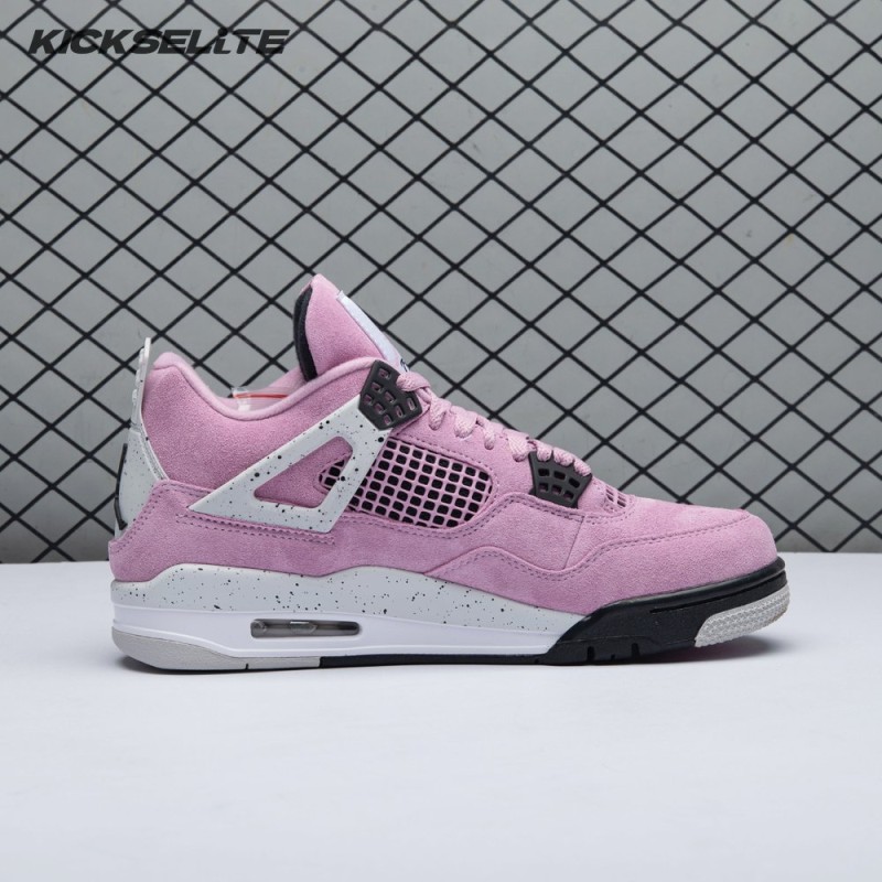 Air Jordan 4 