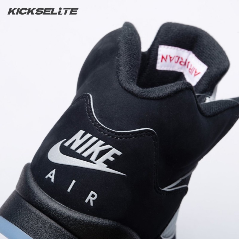 Air Jordan 5 'Black Metallic Reimagined' HF3975 001 Unisex Air Jordan 5 'Black Metallic Reimagined' HF3975 001 Unisex