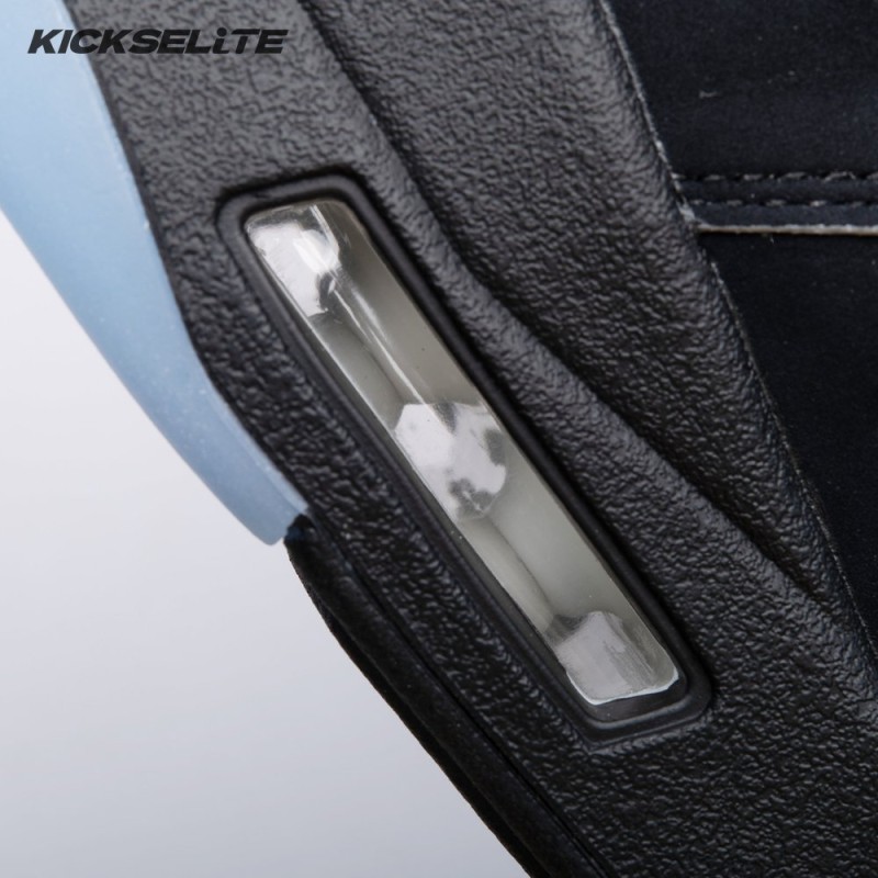 Air Jordan 5 'Black Metallic Reimagined' HF3975 001 Unisex Air Jordan 5 'Black Metallic Reimagined' HF3975 001 Unisex