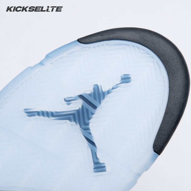 Air Jordan 5 'Black Metallic Reimagined' HF3975 001 Unisex Air Jordan 5 'Black Metallic Reimagined' HF3975 001 Unisex