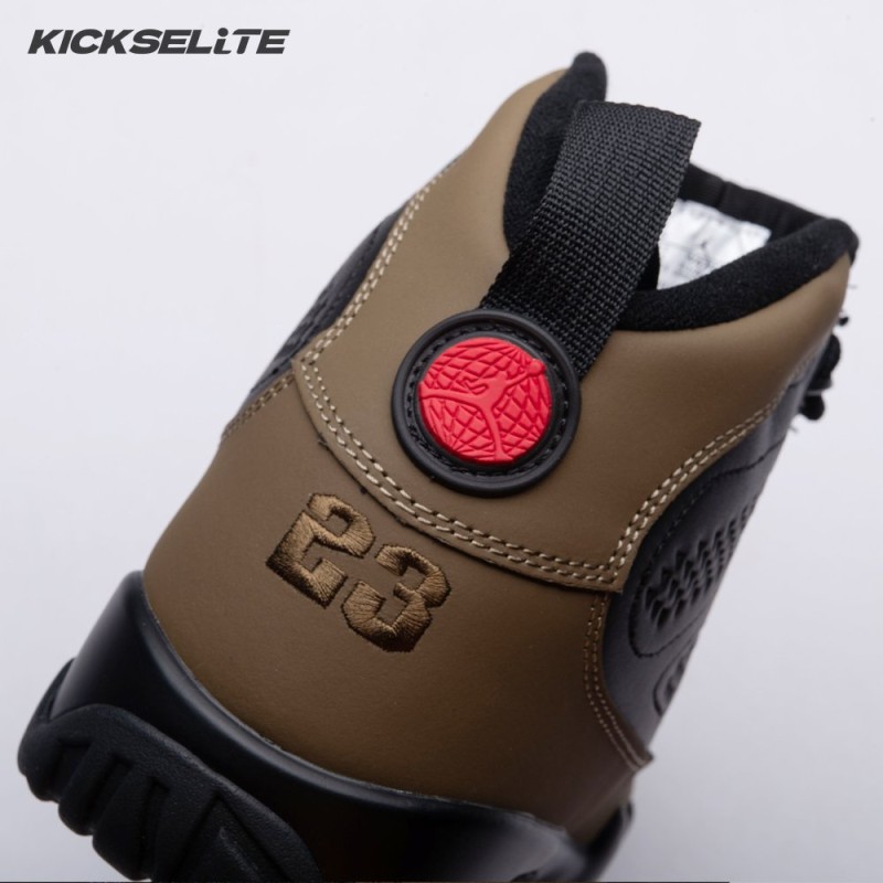 Air Jordan 9 