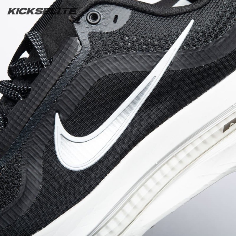 Nike Air Zoom Pegasus Premium HQ2592-100 Unisex Nike Air Zoom Pegasus Premium HQ2592-100 Unisex