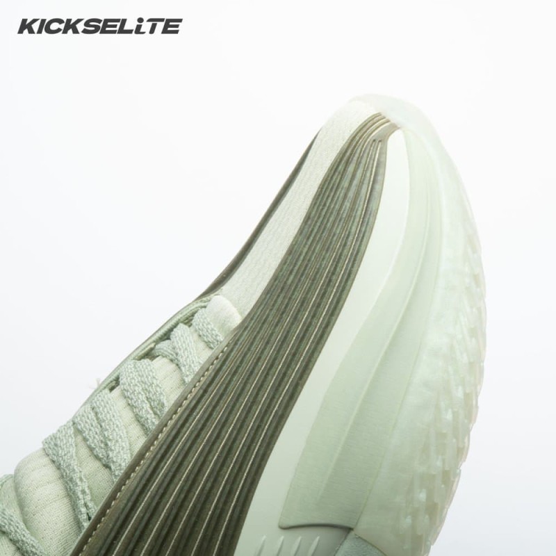Nike Air Zoom GT Cut 3 Turbo Honeydew Barely Volt HV9919-300/HV9918-300 Men's Nike Air Zoom GT Cut 3 Turbo Honeydew Barely Volt HV9919-300/HV9918-300 Men's