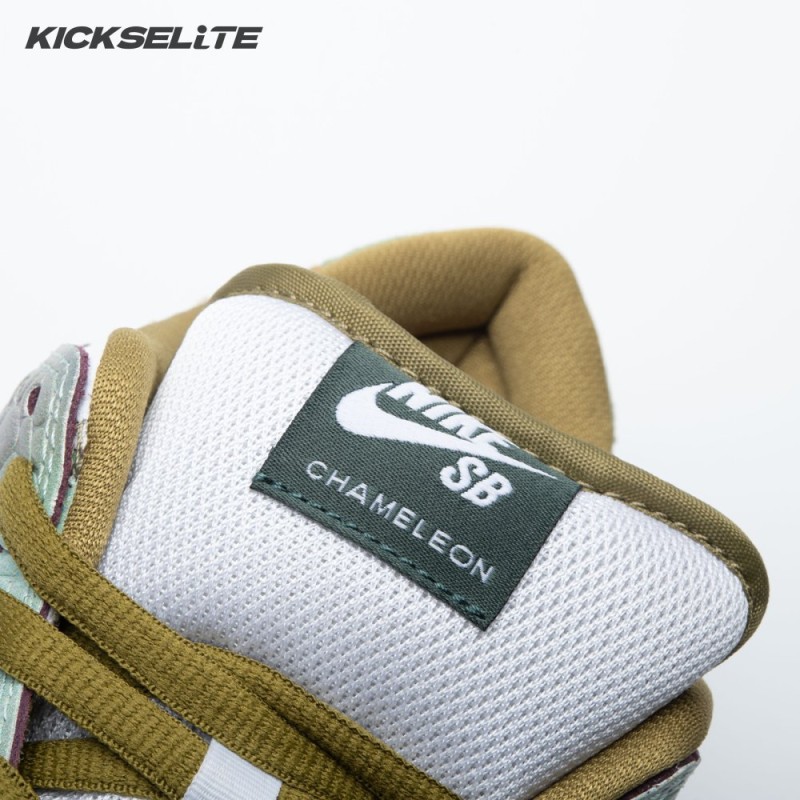 Nike SB Dunk Low Alexis Sablone Chameleon HJ3386-300 Unisex