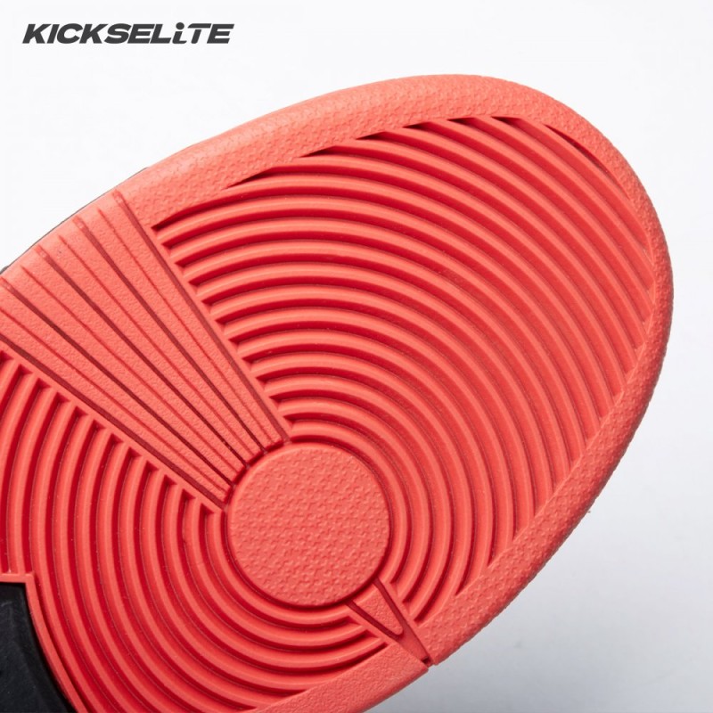 Dunk Low Pro SB 'Black Pigeon' Unisex