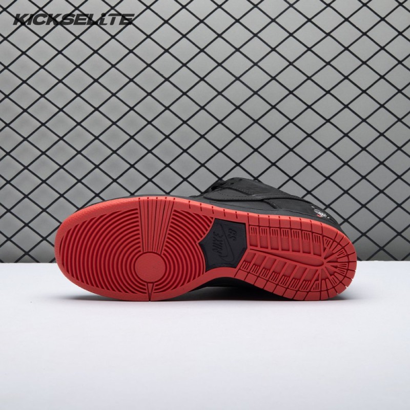 Dunk Low Pro SB 'Black Pigeon' Unisex