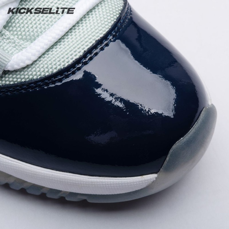 Jordan 11 Retro Low Georgetown 528895-007 Unisex