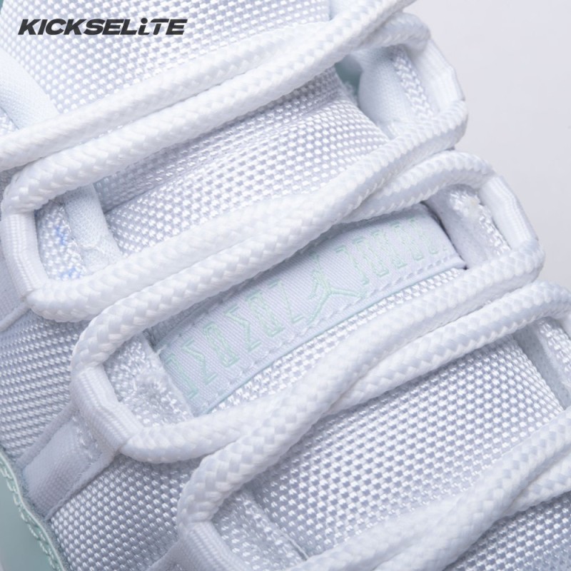 Jordan 11 Retro Low Igloo AH7860-103 Unisex