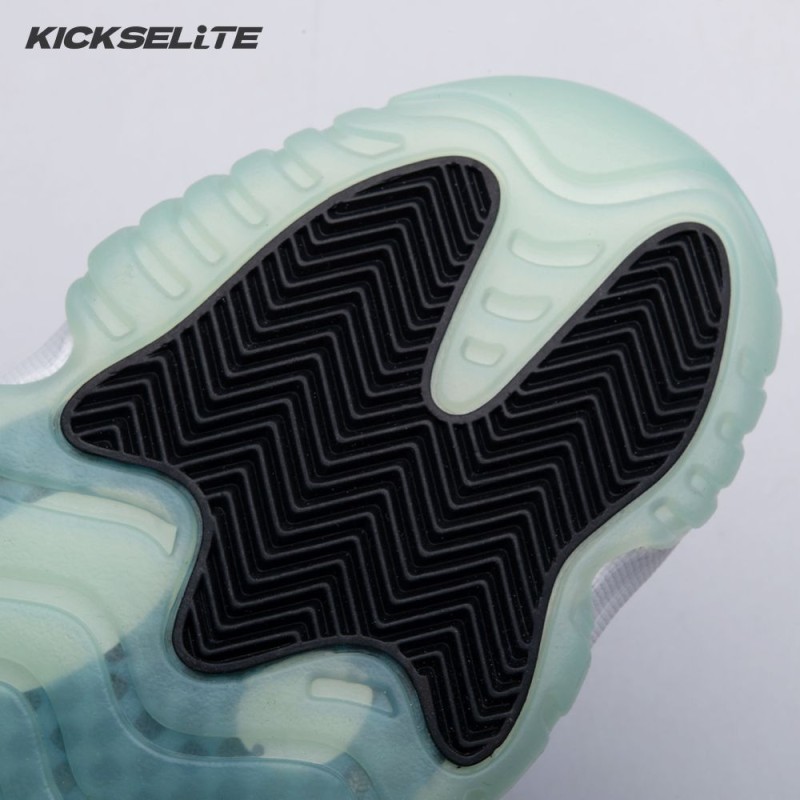 Jordan 11 Retro Low Legend Blue AV2187-117 Men's Jordan 11 Retro Low Legend Blue AV2187-117 Men's