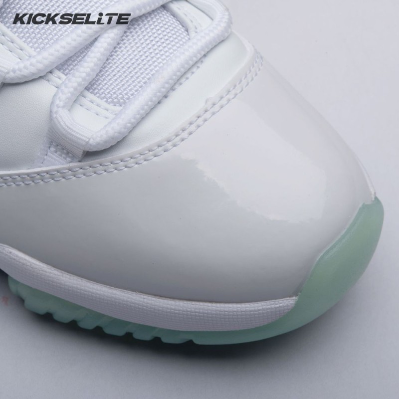 Jordan 11 Retro Low Legend Blue AV2187-117 Men's Jordan 11 Retro Low Legend Blue AV2187-117 Men's