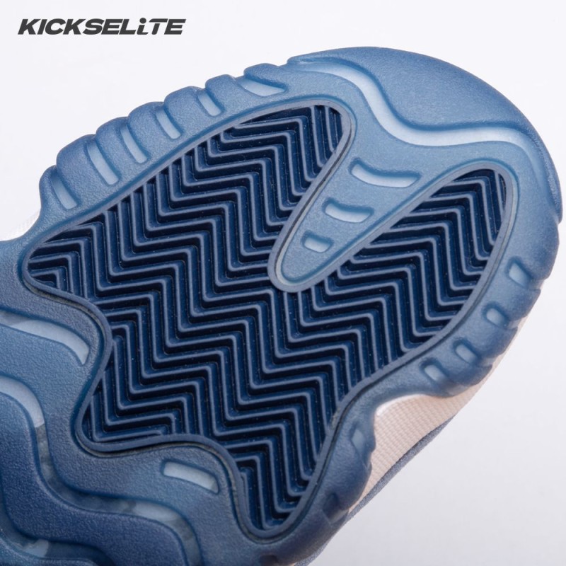 Jordan 11 'Midnight Navy' AR0715-441 Men's