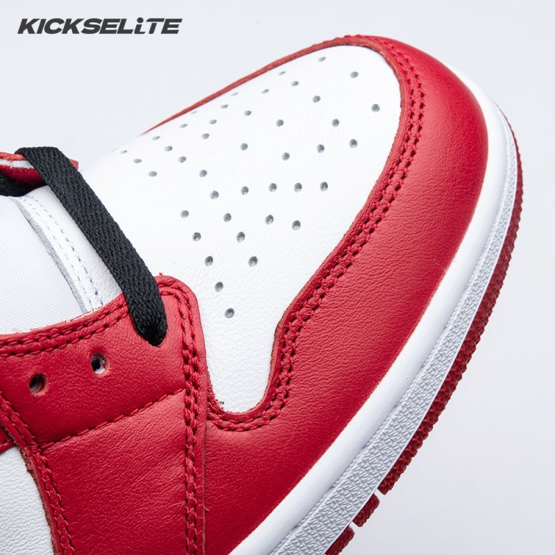 Jordan 1 Retro Chicago Unisex