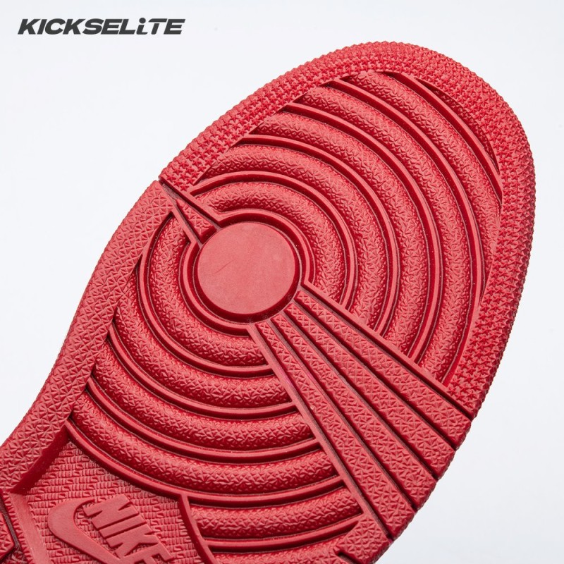 Jordan 1 Retro Chicago Unisex