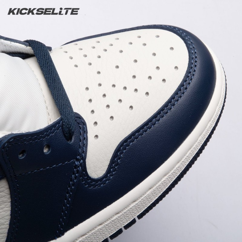 Jordan 1 Retro High Obsidian UNC Unisex