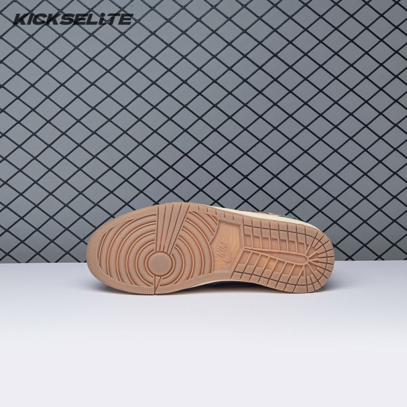 Jordan 1 Retro Low OG Zion Williamson Voodoo DZ7292-200 Unisex