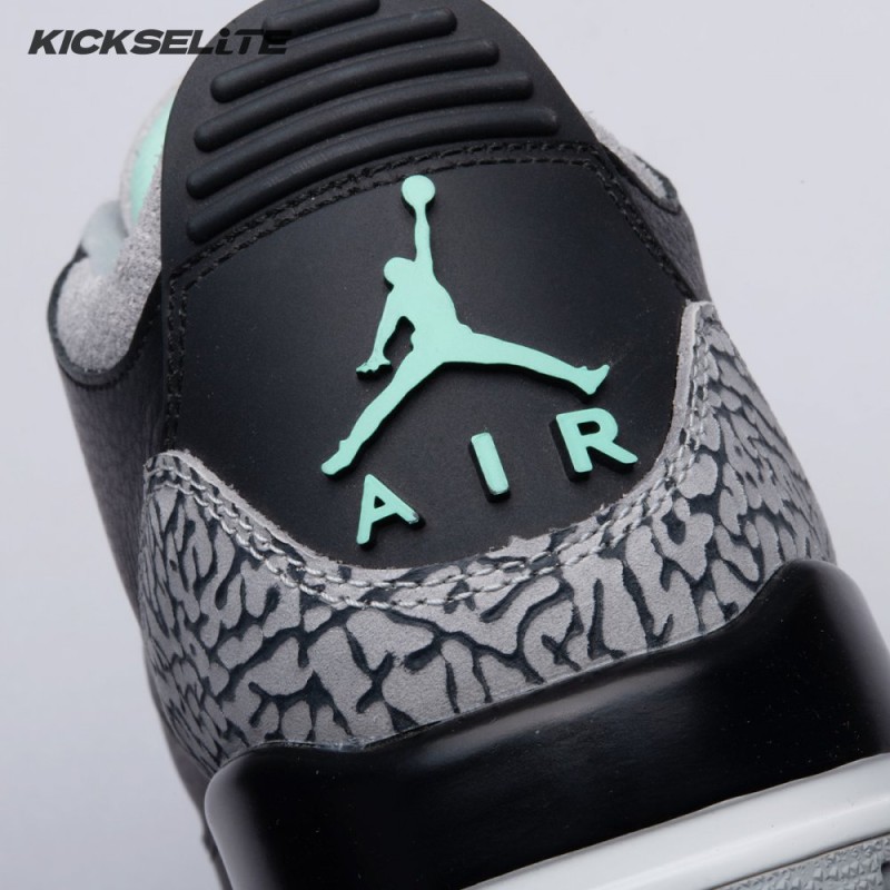 Jordan 3 Retro Green Glow CT8532-031 Unisex