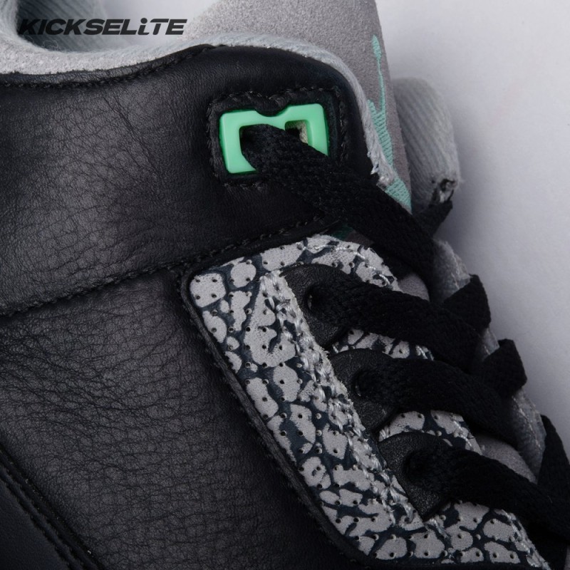 Jordan 3 Retro Green Glow CT8532-031 Unisex