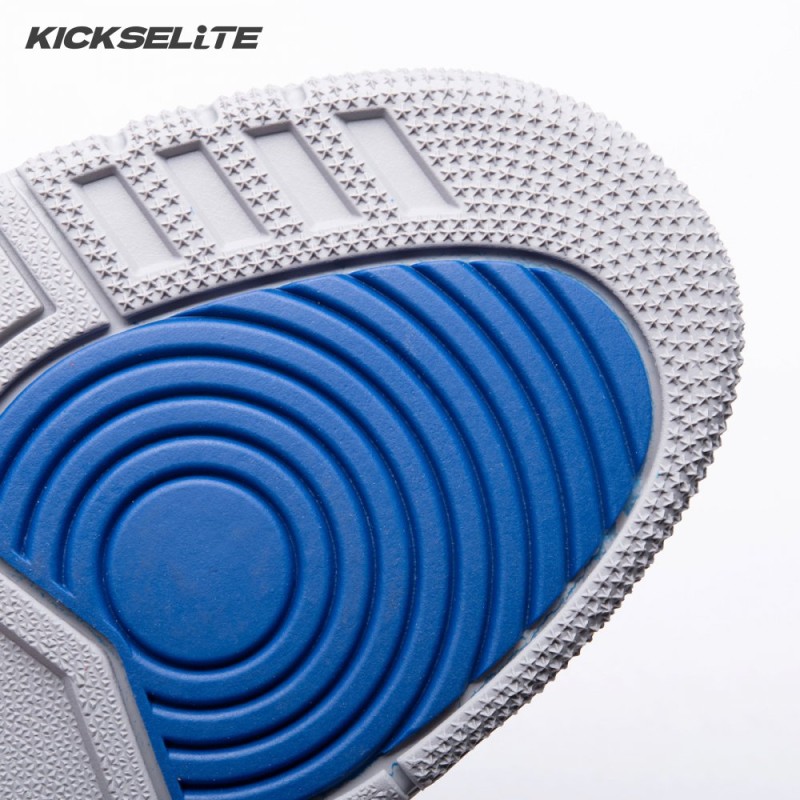 Jordan 3 Retro Varsity Royal Cement CT8532-400 Men's