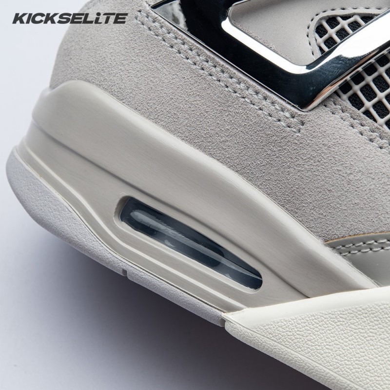 Jordan 4 Retro Women 's Frozen Moments AQ9129-001 Unisex