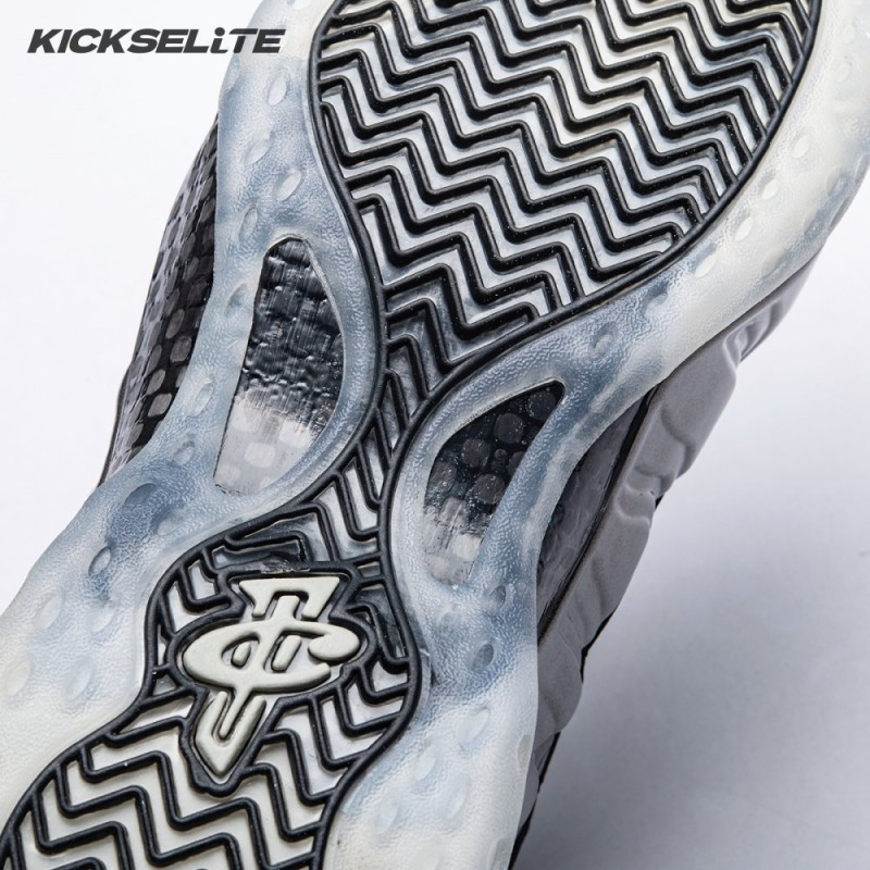 Nike Air Foamposite One Hologram 314996-900 Unisex