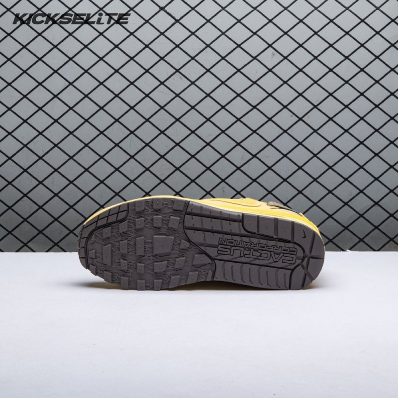 Nike Air Max 1 Travis Scott Cactus Jack Saturn Gold DO9392-700 Unisex