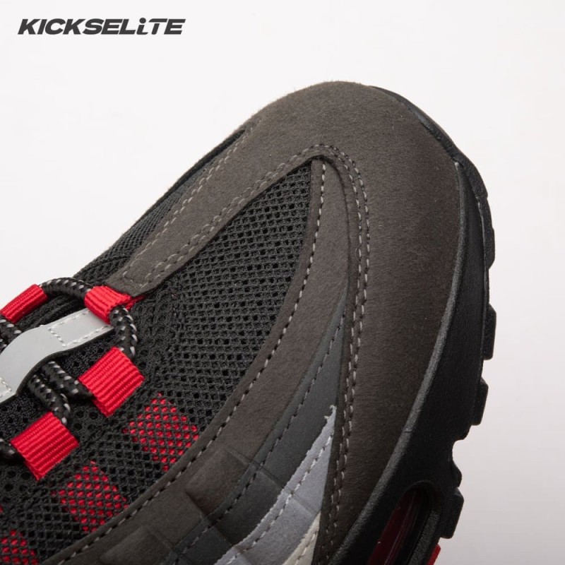 Nike Air Max 95 OG Big Bubble Liverpool F.C. HM4830-001 Men's