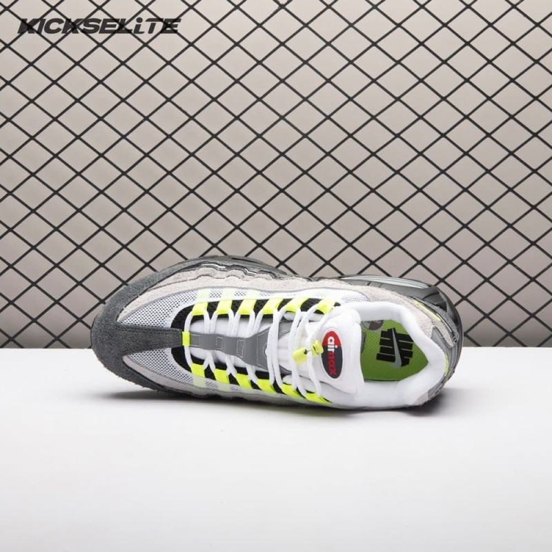 Nike Air Max 95 SP Undefeated Geo NYC Neon IB4523-004 Men's Nike Air Max 95 SP Undefeated Geo NYC Neon IB4523-004 Men's