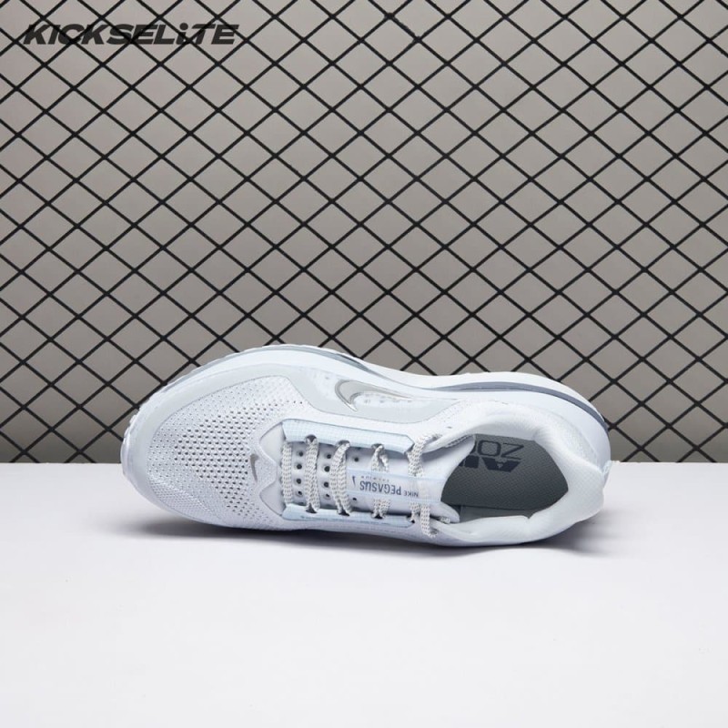 Nike Air Zoom Pegasus Premium Football Grey HQ2593-006 Unisex Nike Air Zoom Pegasus Premium Football Grey HQ2593-006 Unisex