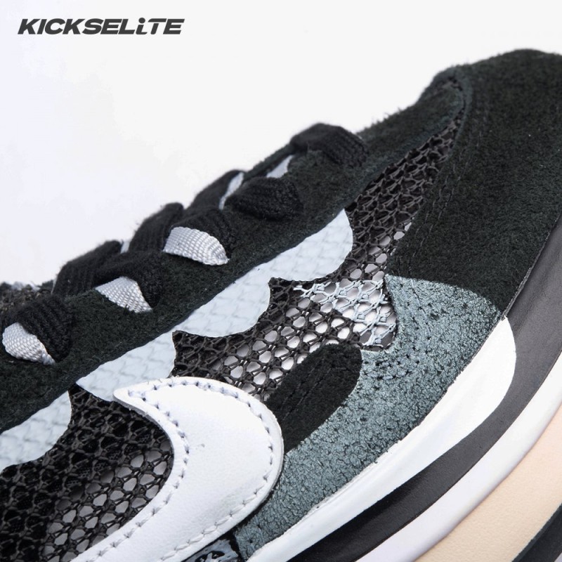 VaporWaffle 'Black White' Unisex